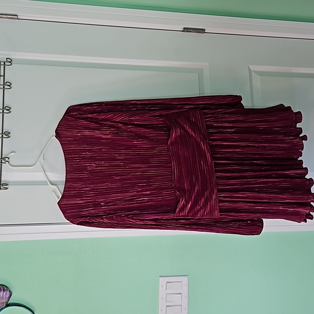 Lilly Pulitzer size 12 long sleeve dress - Picture 2 of 5